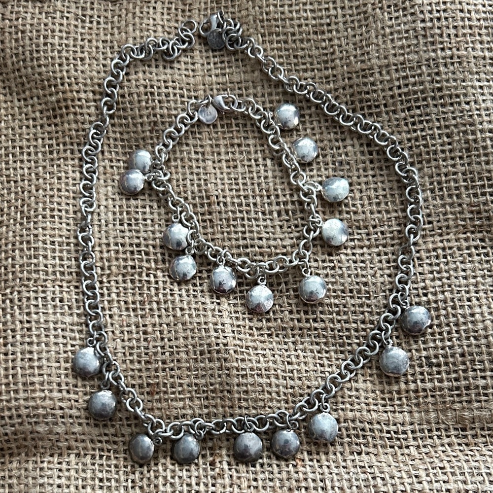Elegant Silver Necklace and Bracelet Set